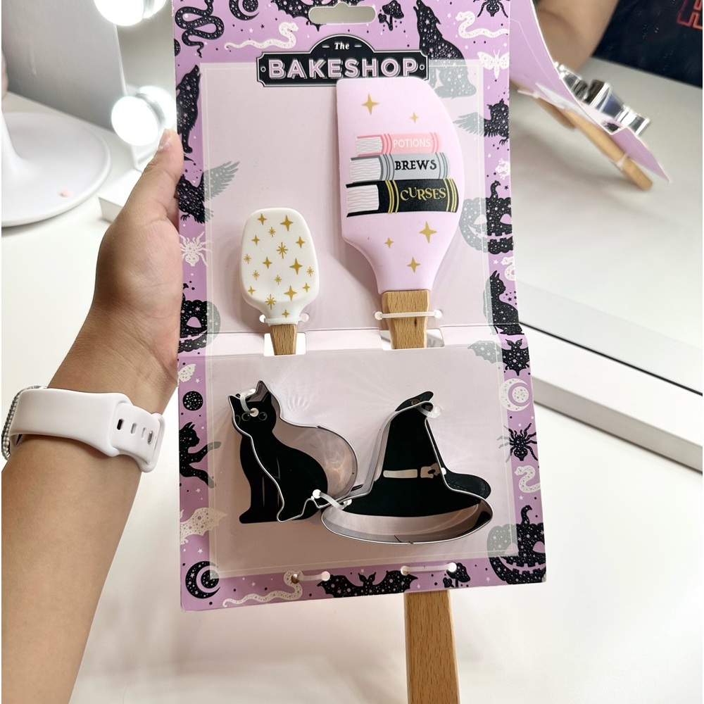 The Bake Shop Witches Set
